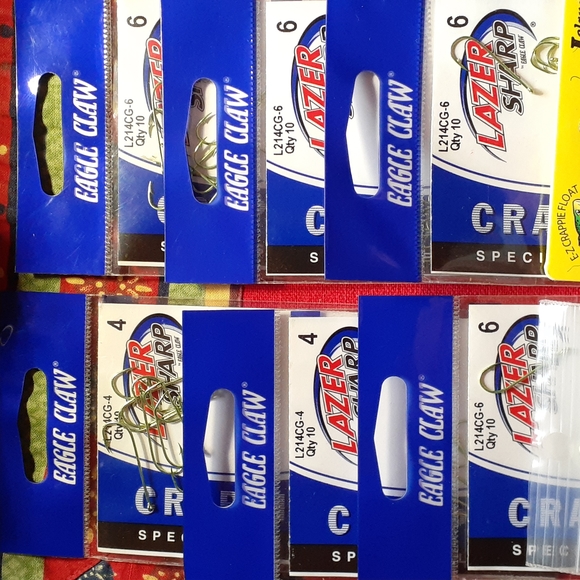 Assorted Hooks, Weights, Floats - Picture 6 of 9